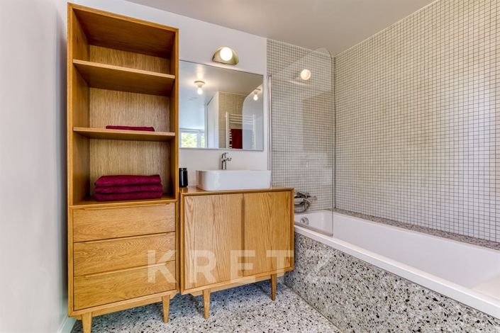 Image No.19-3 Bed House for sale