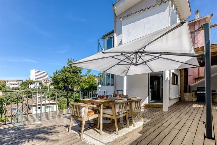 Image No.6-3 Bed House for sale