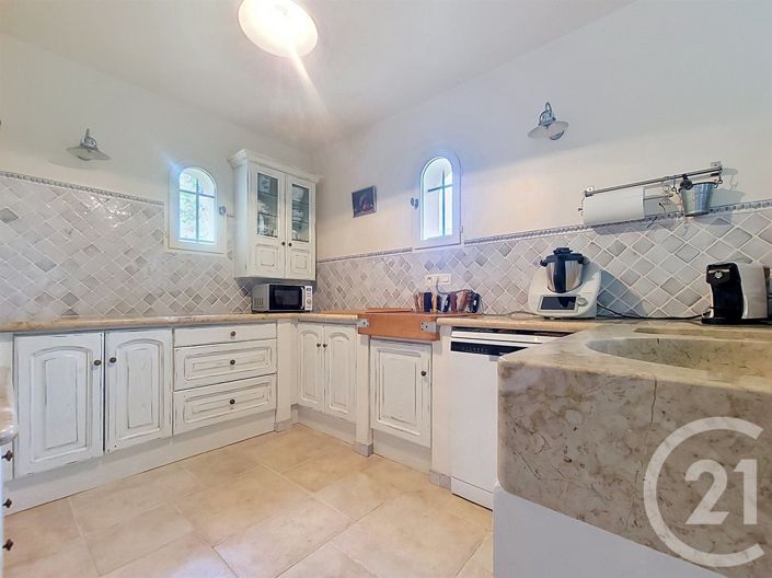 Image No.7-2 Bed House for sale