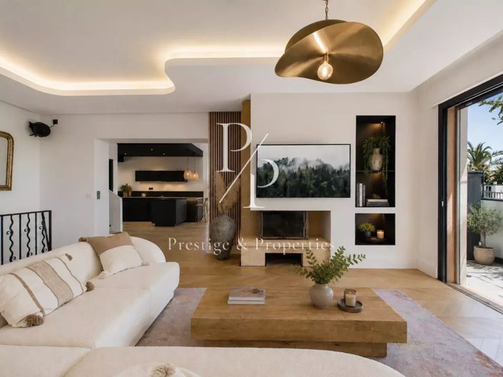 Image No.10-4 Bed House for sale