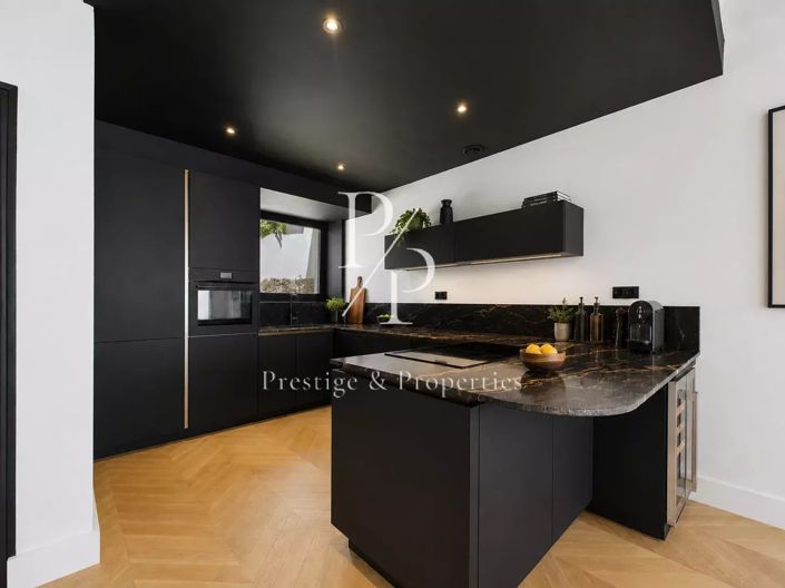 Image No.11-4 Bed House for sale