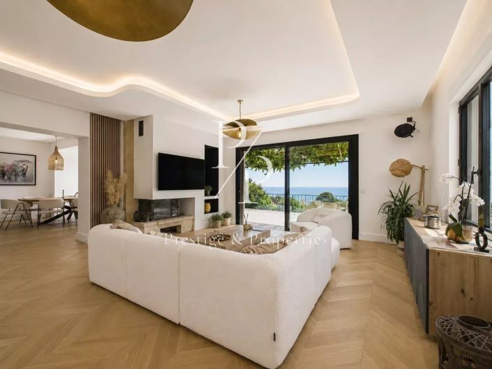 Image No.22-4 Bed House for sale