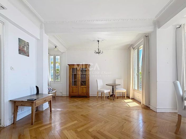 Image No.5-Appartement de 2 chambres à vendre à Nice