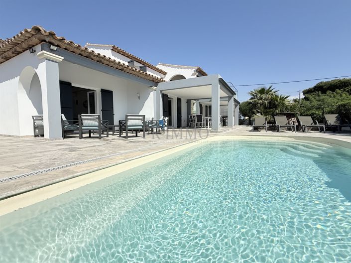 Image No.2-4 Bed House for sale