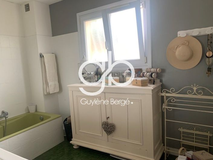Image No.15-5 Bed House for sale