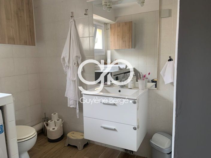 Image No.16-5 Bed House for sale