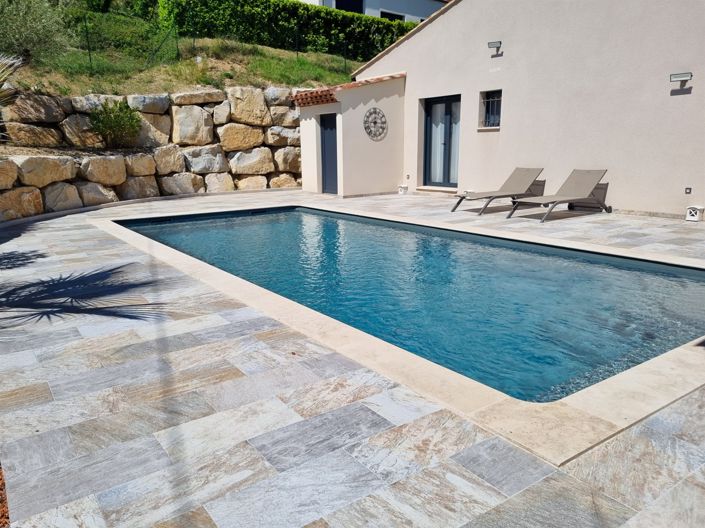 Image No.2-4 Bed House for sale