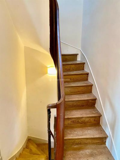 Image No.7-6 Bed House for sale
