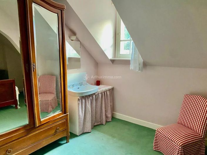 Image No.9-6 Bed House for sale