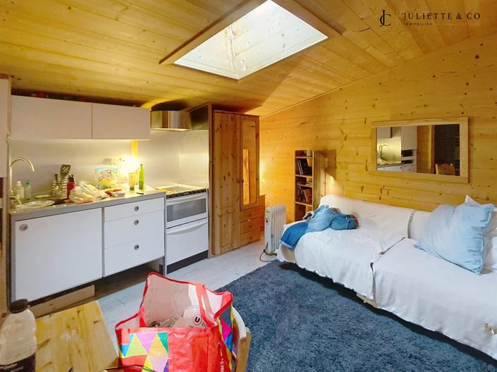 Image No.18-8 Bed House for sale