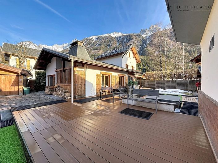 Image No.20-8 Bed House for sale