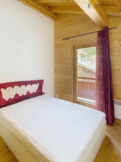 Image No.16-4 Bed House for sale