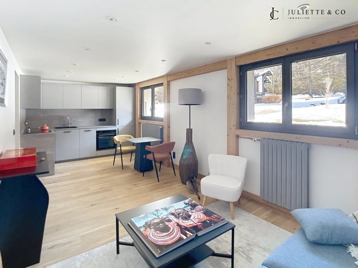 Image No.15-4 Bed Property for sale