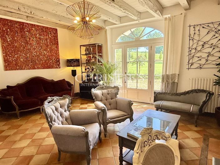 Image No.2-7 Bed House for sale