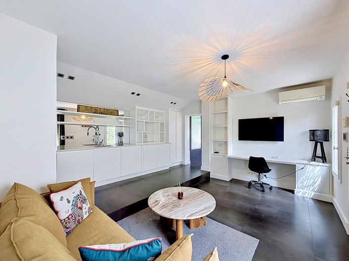 Image No.29-5 Bed House for sale