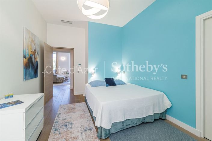 Image No.13-3 Bed Apartment for sale