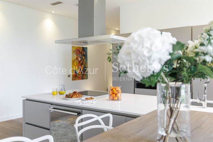 Image No.5-3 Bed Apartment for sale