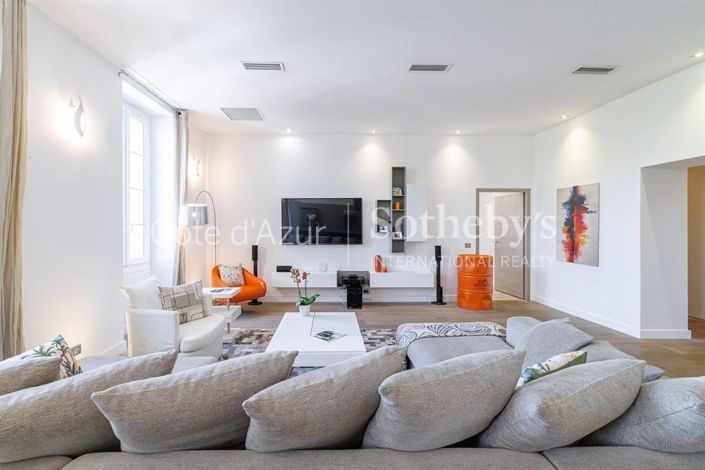 Image No.7-3 Bed Apartment for sale