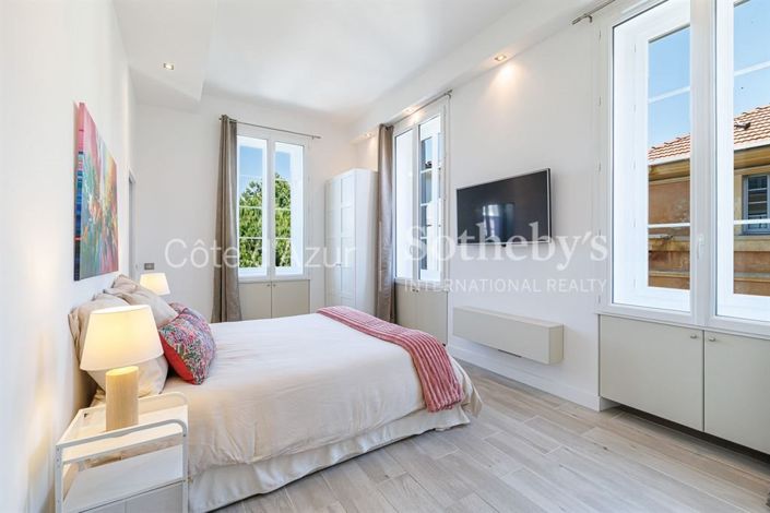 Image No.9-3 Bed Apartment for sale