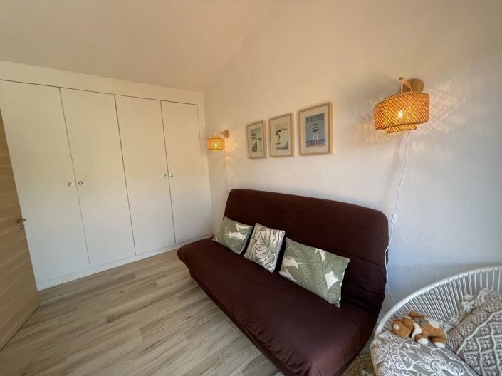 Image No.22-2 Bed House for sale