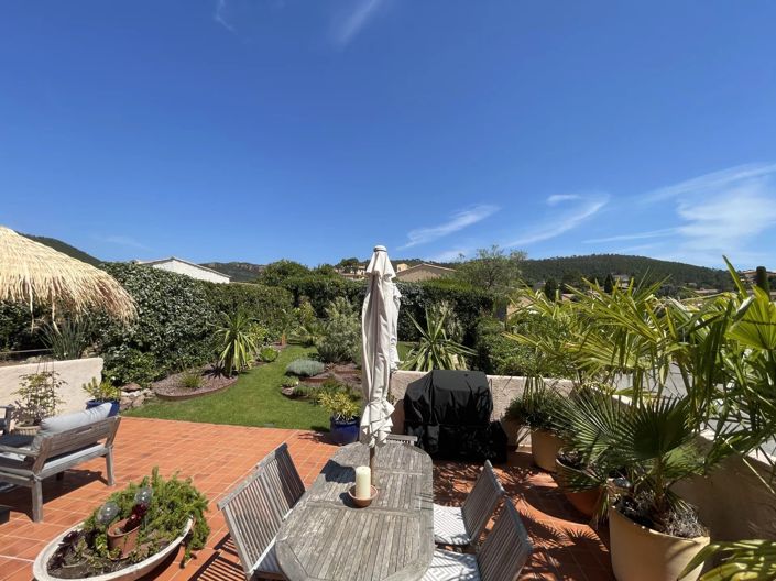 Image No.26-2 Bed House for sale