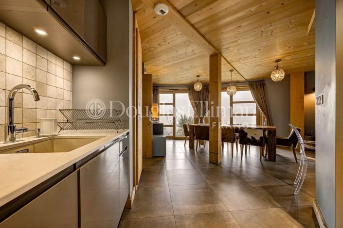Image No.10-4 Bed House for sale