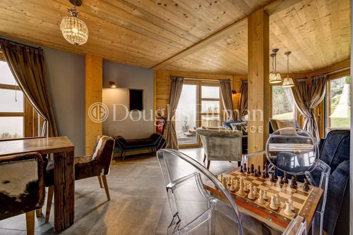 Image No.9-4 Bed House for sale