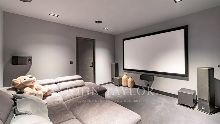Image No.16-3 Bed House for sale