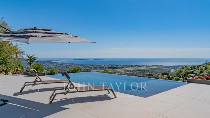 Image No.17-3 Bed House for sale
