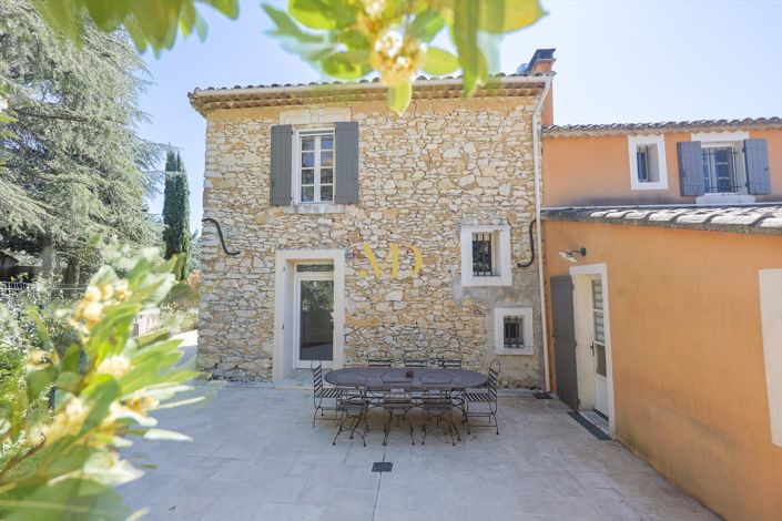 Image No.12-4 Bed House for sale