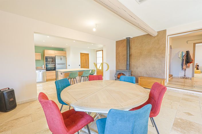 Image No.14-4 Bed House for sale