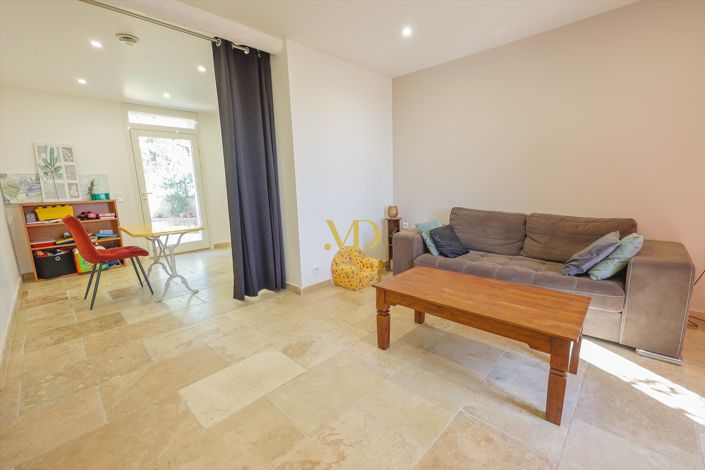 Image No.19-4 Bed House for sale