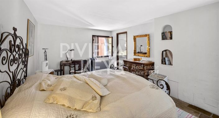 Image No.15-2 Bed House for sale