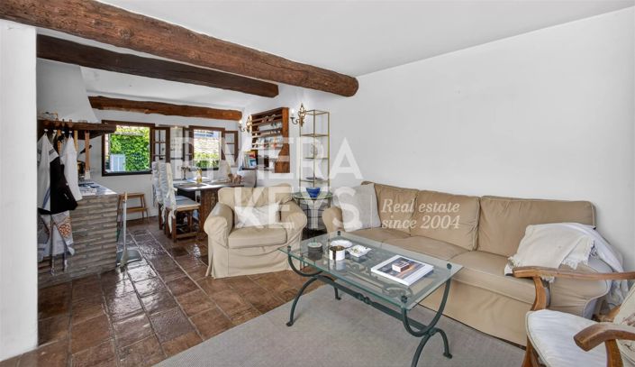 Image No.6-2 Bed House for sale