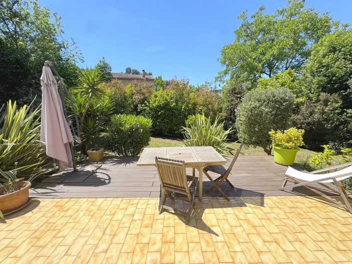 Image No.6-4 Bed House for sale
