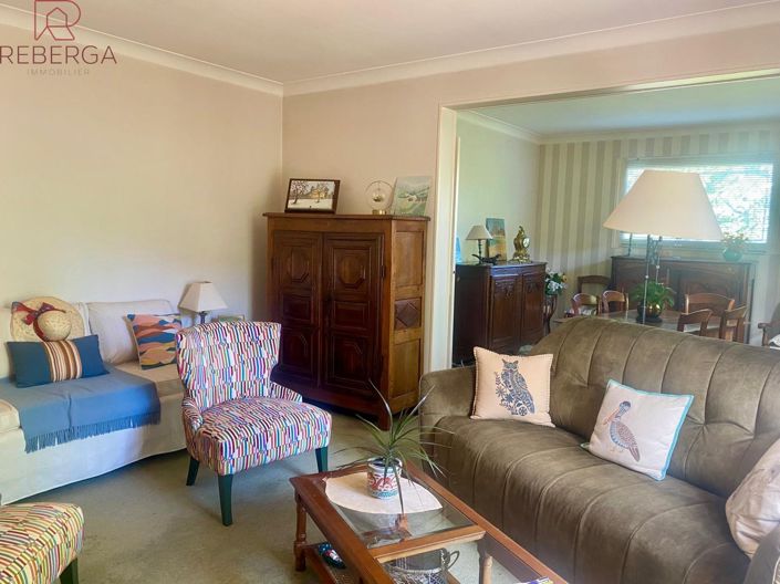 Image No.4-5 Bed House for sale