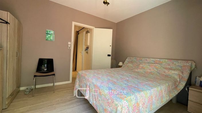 Image No.10-1 Bed Apartment for sale