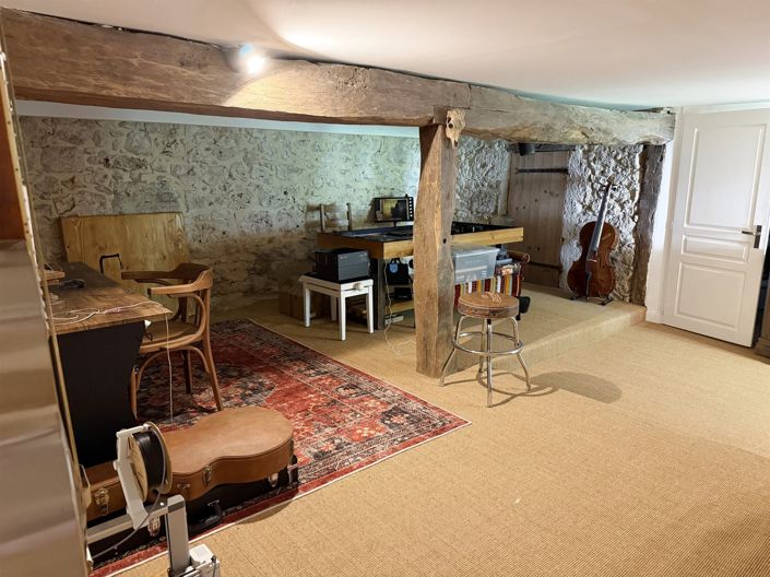 Image No.16-3 Bed House for sale