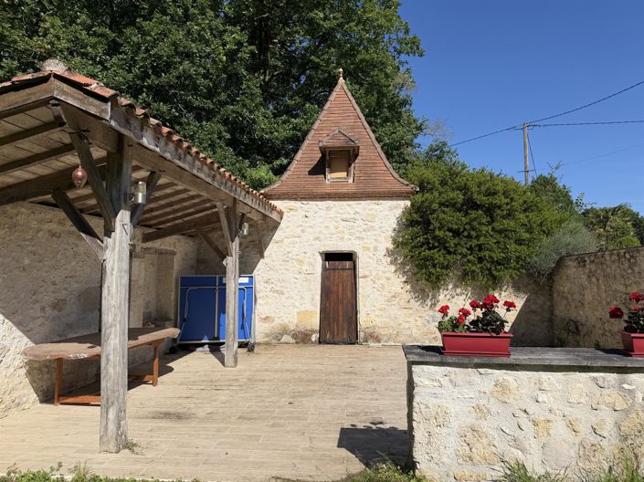 Image No.6-3 Bed House for sale