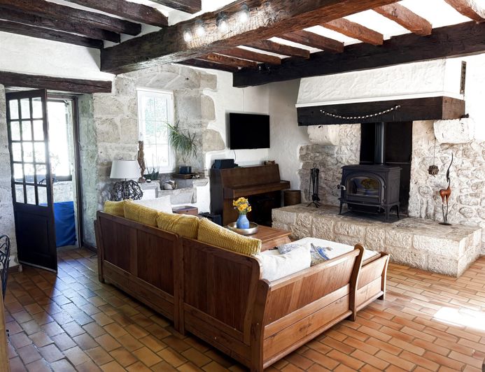 Image No.9-3 Bed House for sale