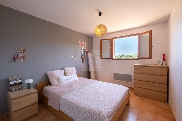 Image No.18-4 Bed House for sale