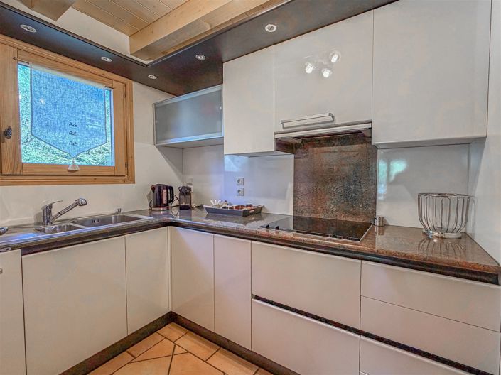 Image No.4-3 Bed House for sale