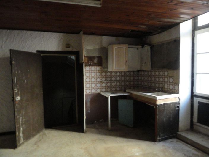 Image No.8-House for sale
