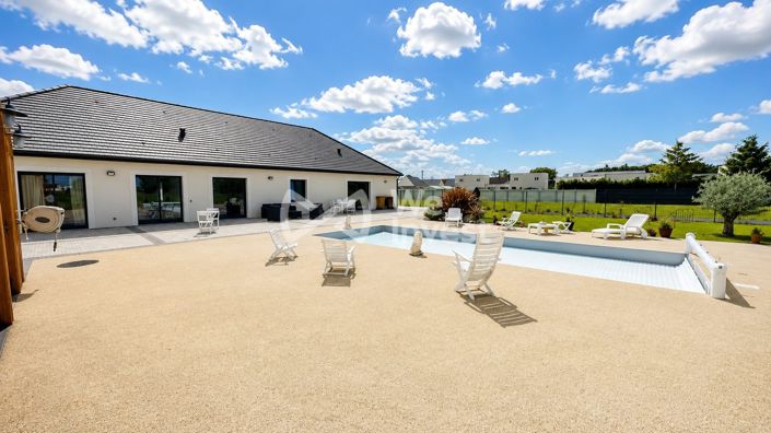 Image No.20-4 Bed Property for sale