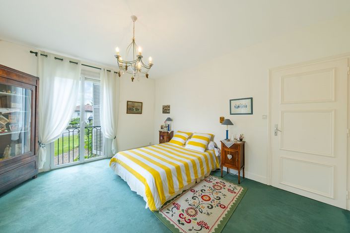 Image No.13-7 Bed House for sale