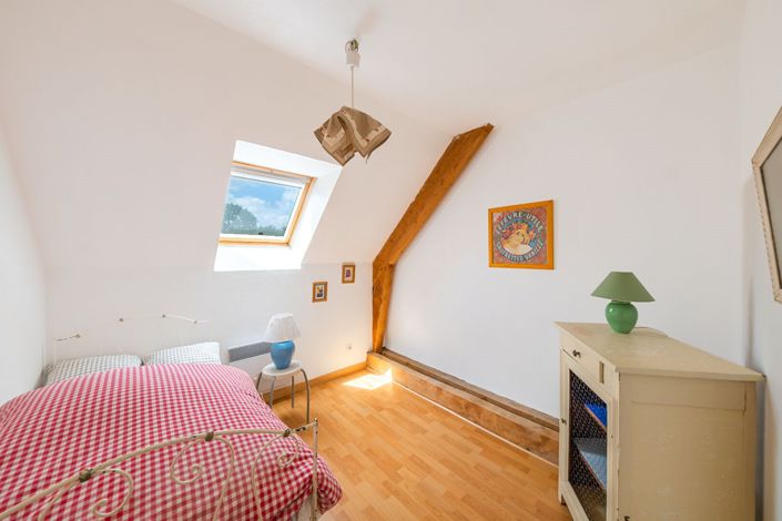 Image No.16-7 Bed House for sale