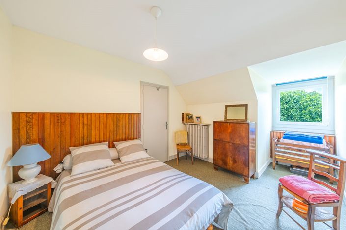 Image No.19-7 Bed House for sale