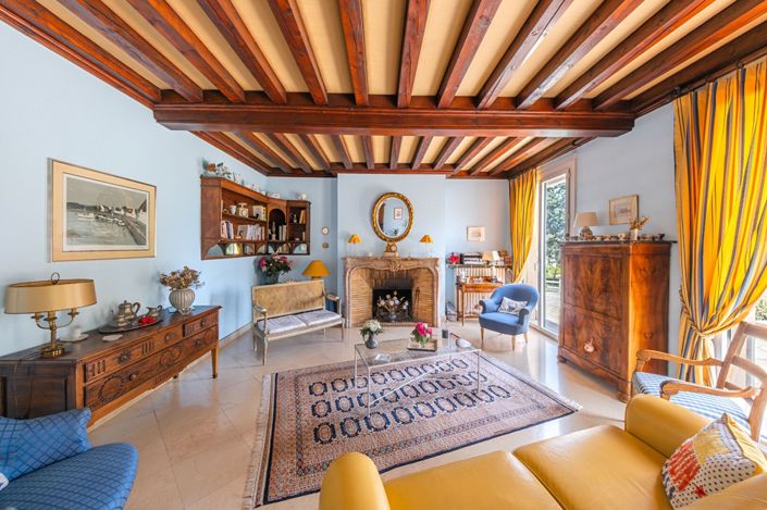 Image No.4-7 Bed House for sale