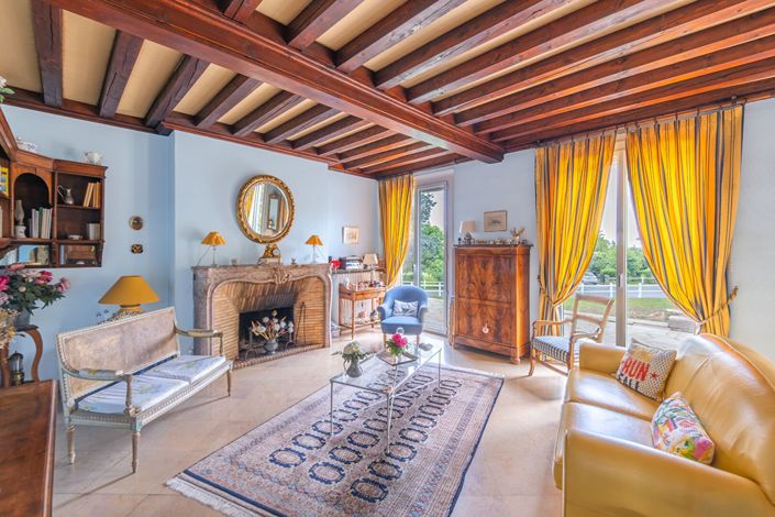 Image No.5-7 Bed House for sale