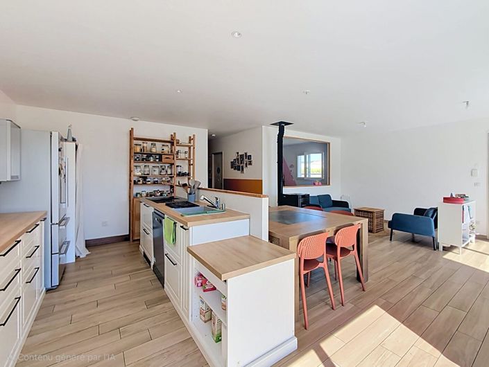 Image No.4-4 Bed House for sale